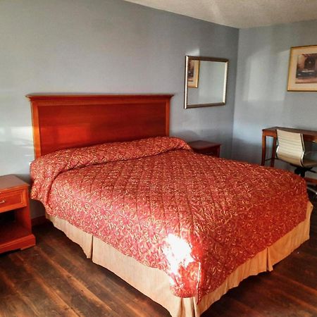 Hiway Inn Express Elk City Ngoại thất bức ảnh