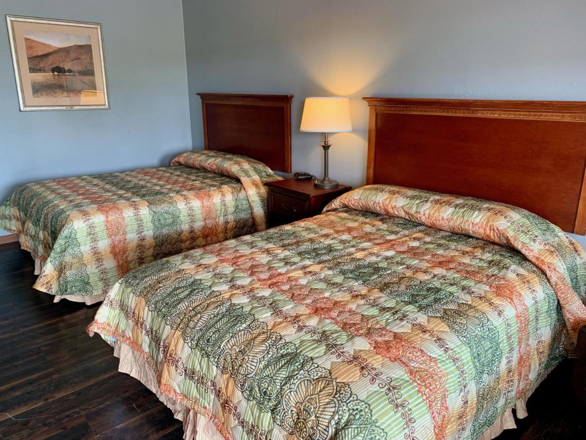 Hiway Inn Express Elk City Ngoại thất bức ảnh
